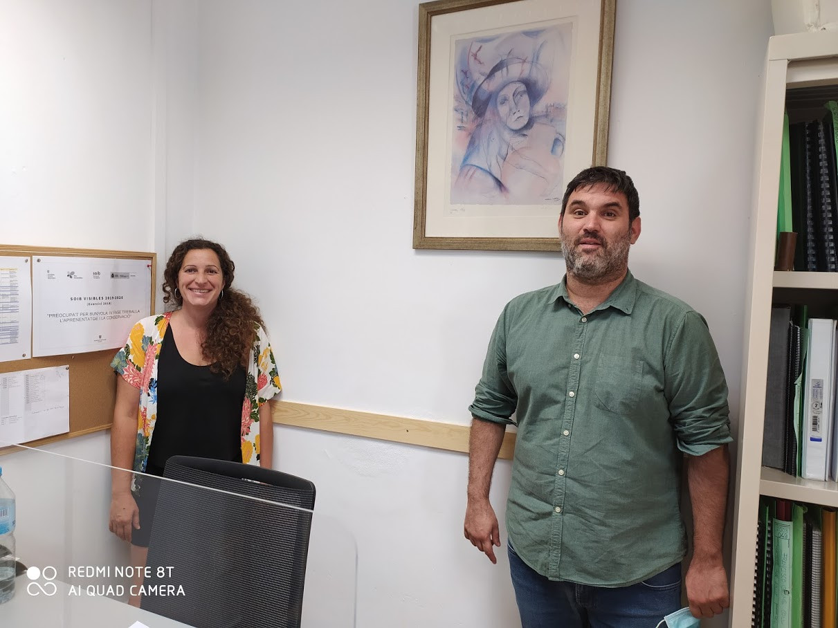  auxiliar de suport administratiu 