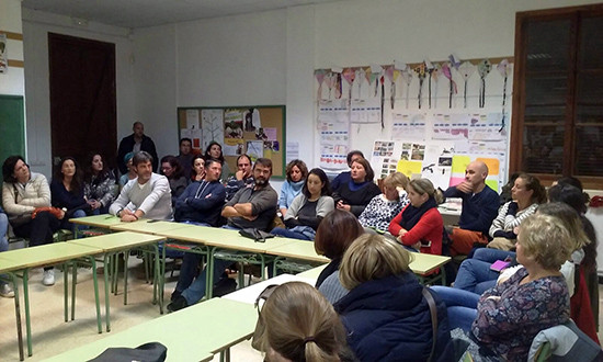 Assemblea de pares del col·legi Mestre Colom