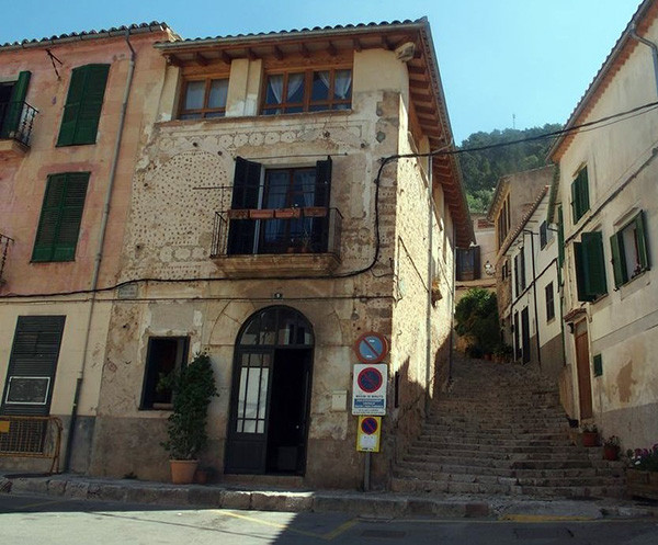 Obres a la plaça de la Rectoria