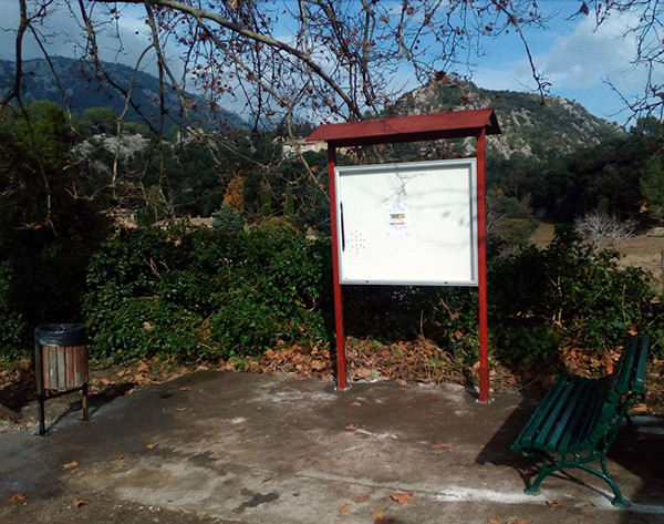Neteja del punt d'aportació d'Orient
