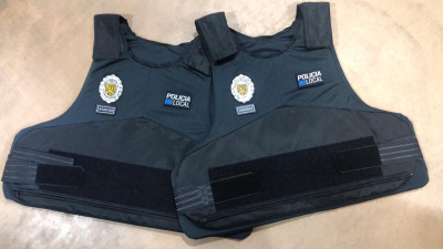Armilles noves per a la Policia