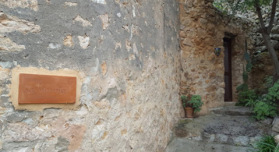 Plaques als pujadors de Bunyola