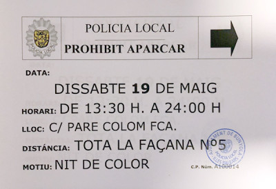 Ordenació de l'aparcament durant la Nit del Color