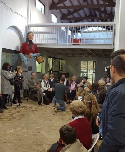 Homenatge a la centenària Miquela Font Martí